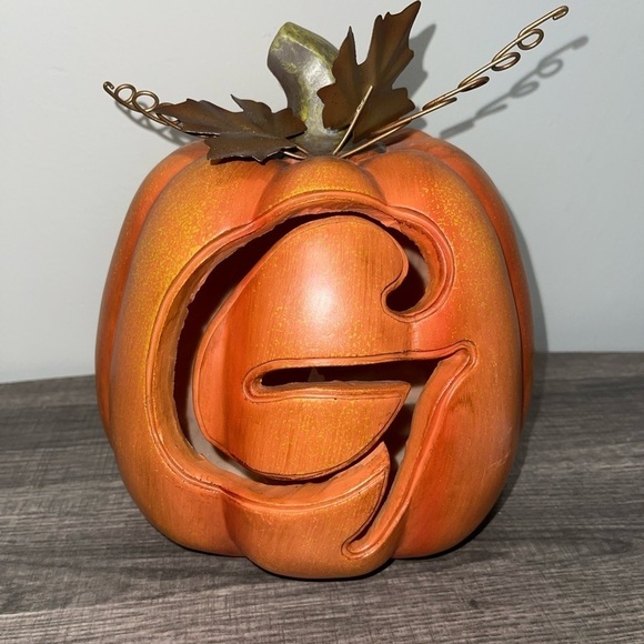 Kirkland's Pre-Lit Monogram G Pumpkin with Metal Stem - Picture 2 of 11
